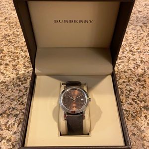 *SOLD* Burberry unisex watch